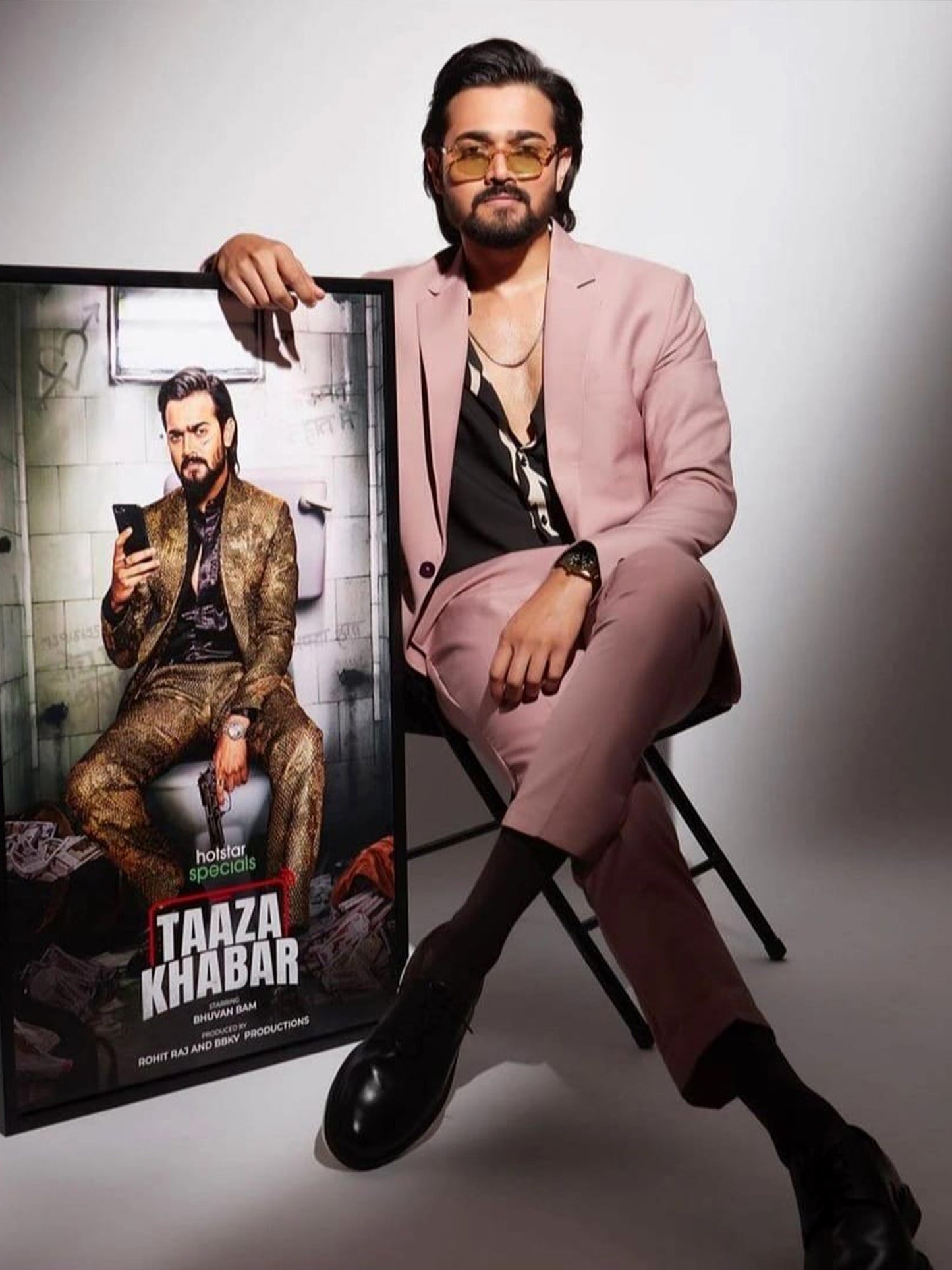 Bhuvan Bam's Pink Pearl Suit