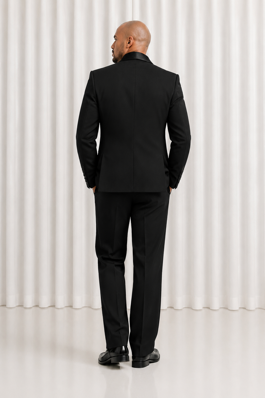 Eclipse Royale Tuxedo