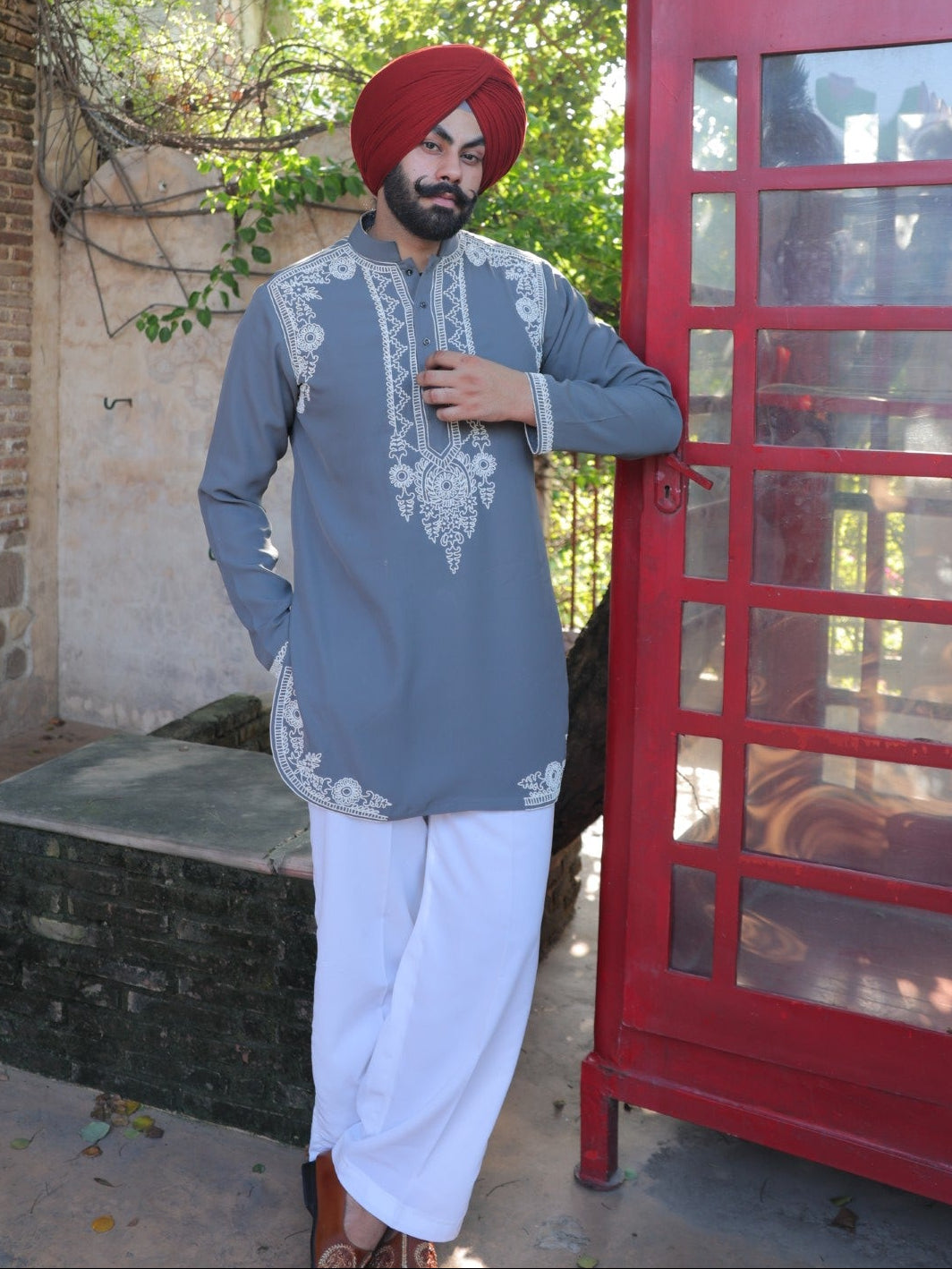 Jashn Grey Embroidered Kurta