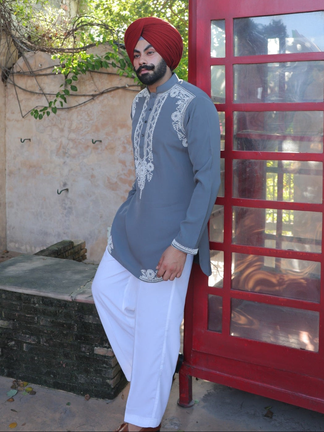 Jashn Grey Embroidered Kurta