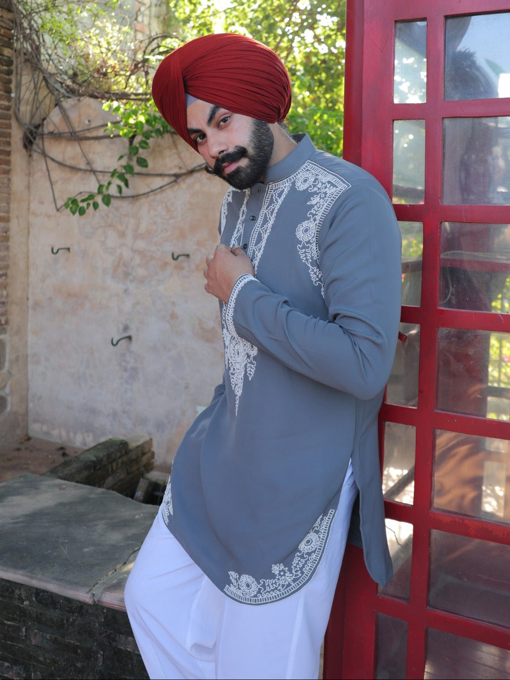 Jashn Grey Embroidered Kurta