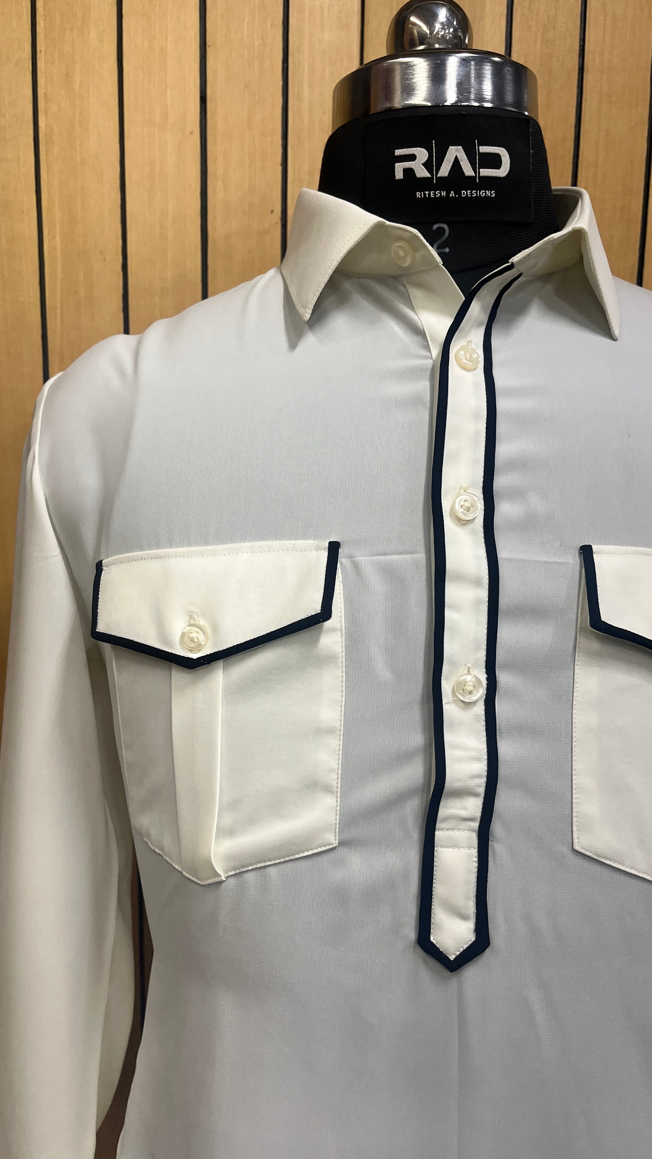 Raj Minimal Kurta Set