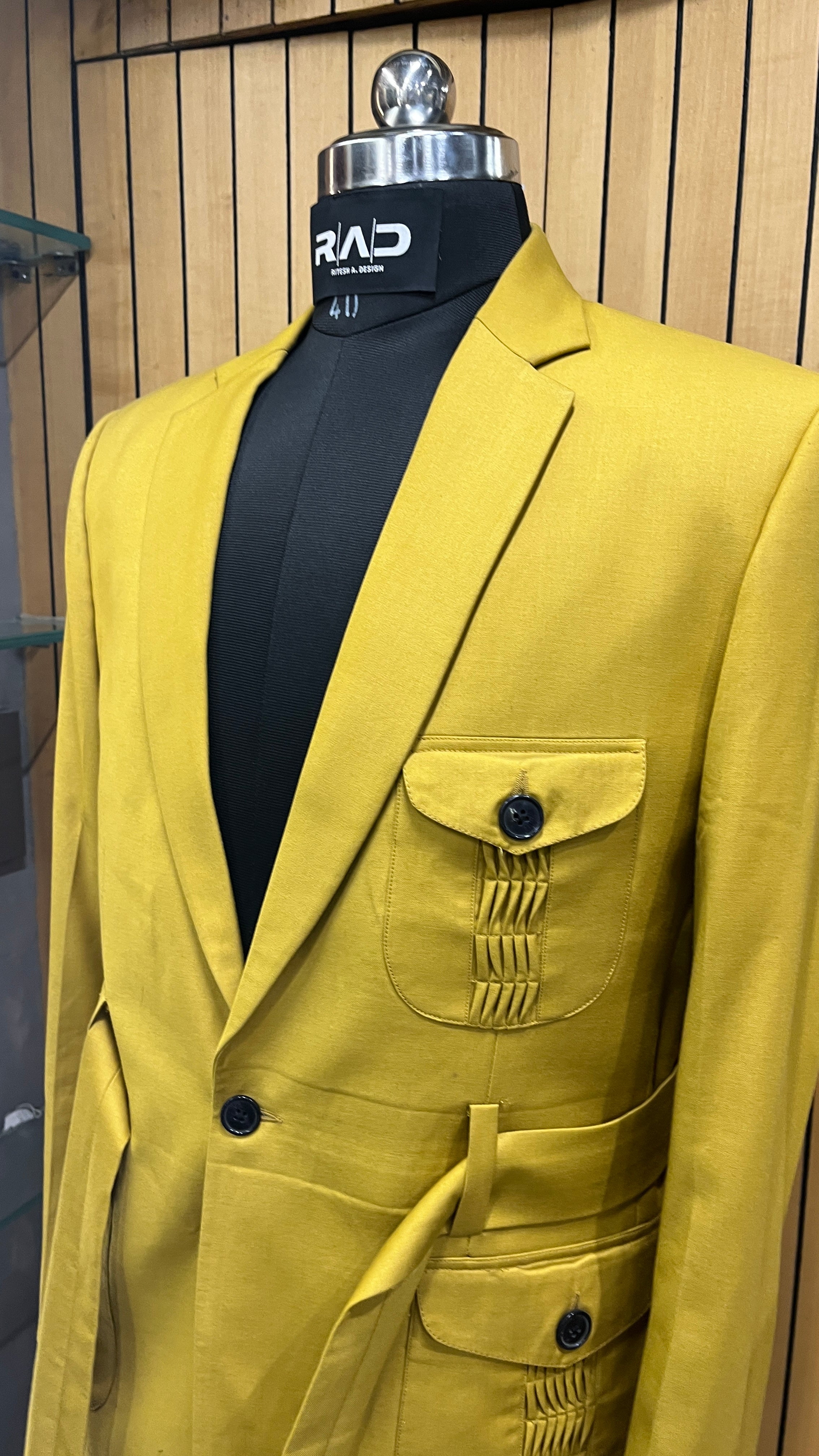 Solaris- Suit