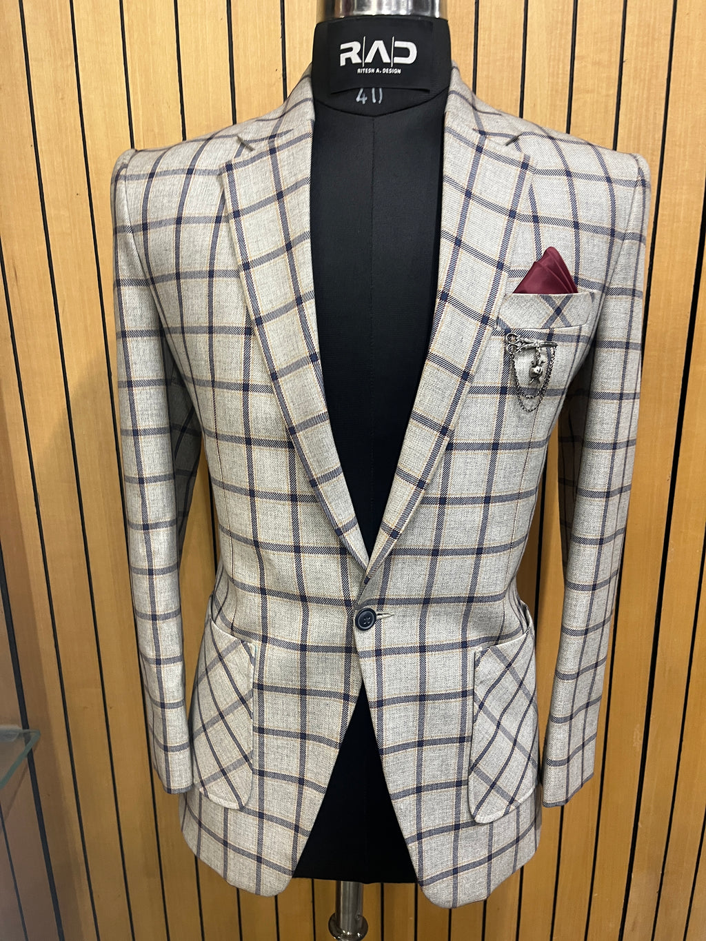 Westmont- Suit