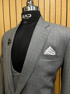 Frost- Suit