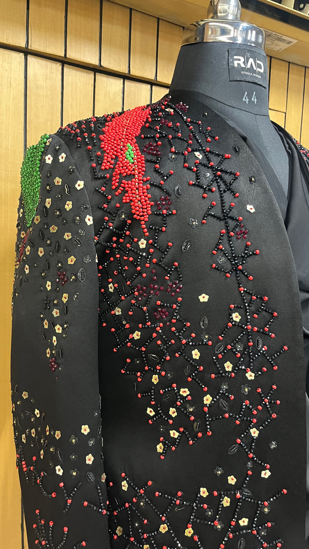 Crimson Noir Beaded - Set