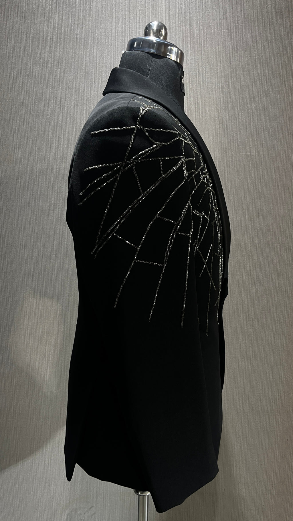 Quantum Web Tuxedo