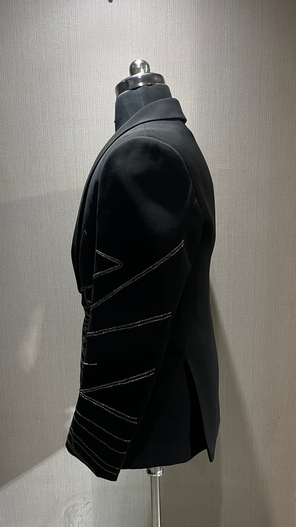 Quantum Web Tuxedo