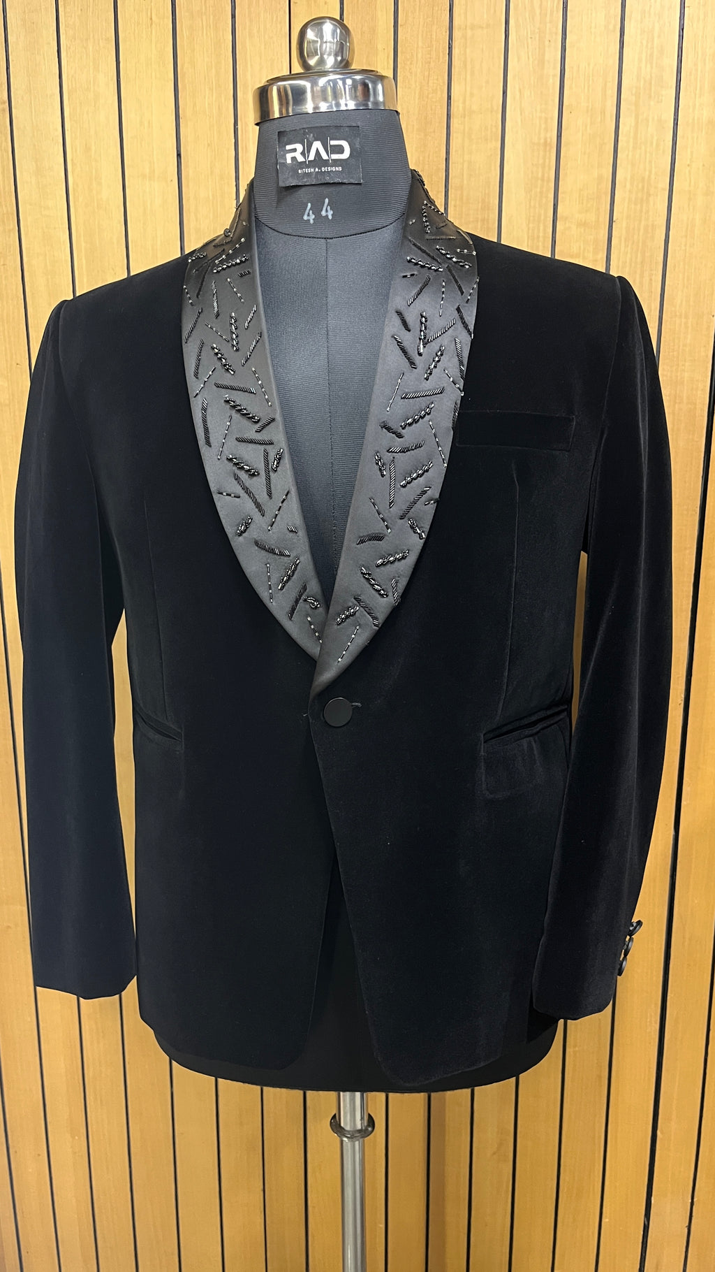 Zenith Tuxedo
