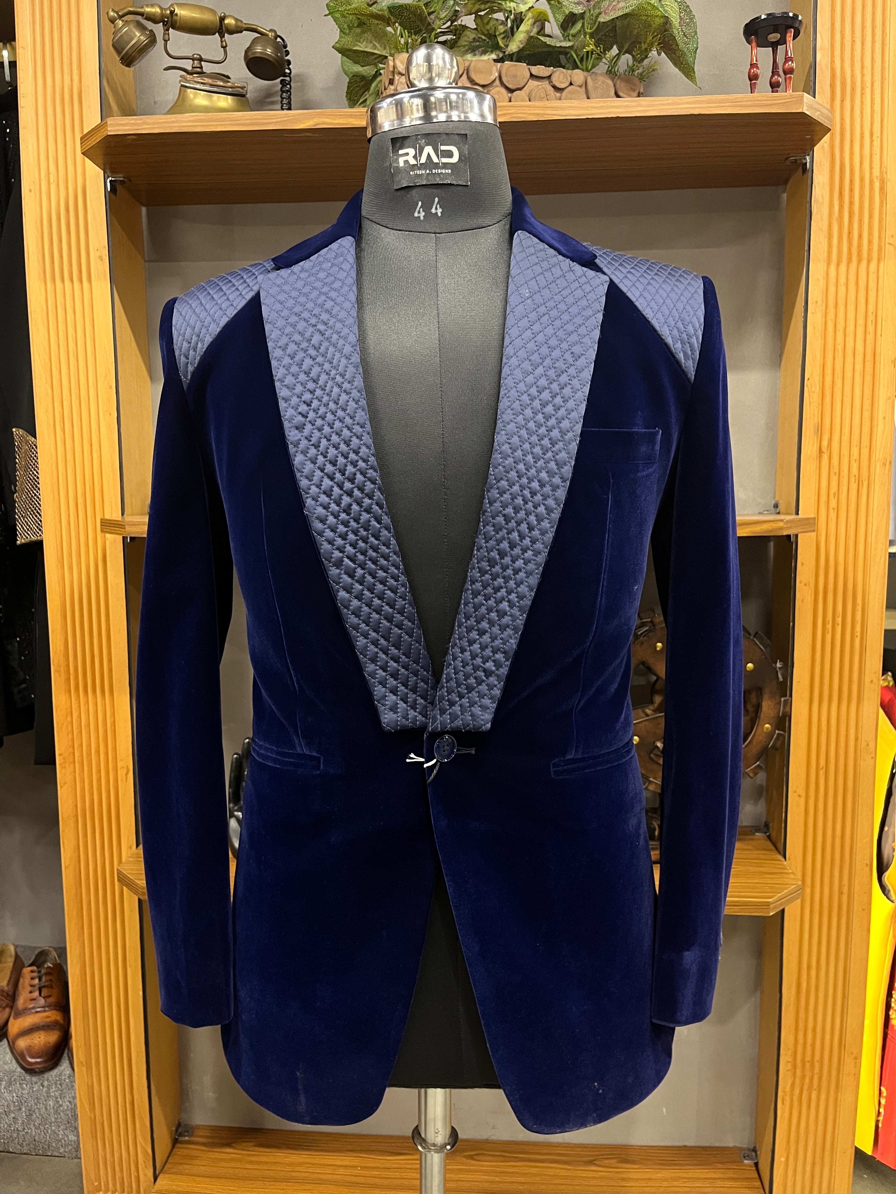 Nocturne Luxe Dinner Jacket