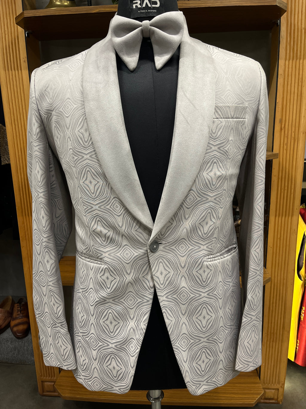 Silver Mirage Jacquard Tuxedo