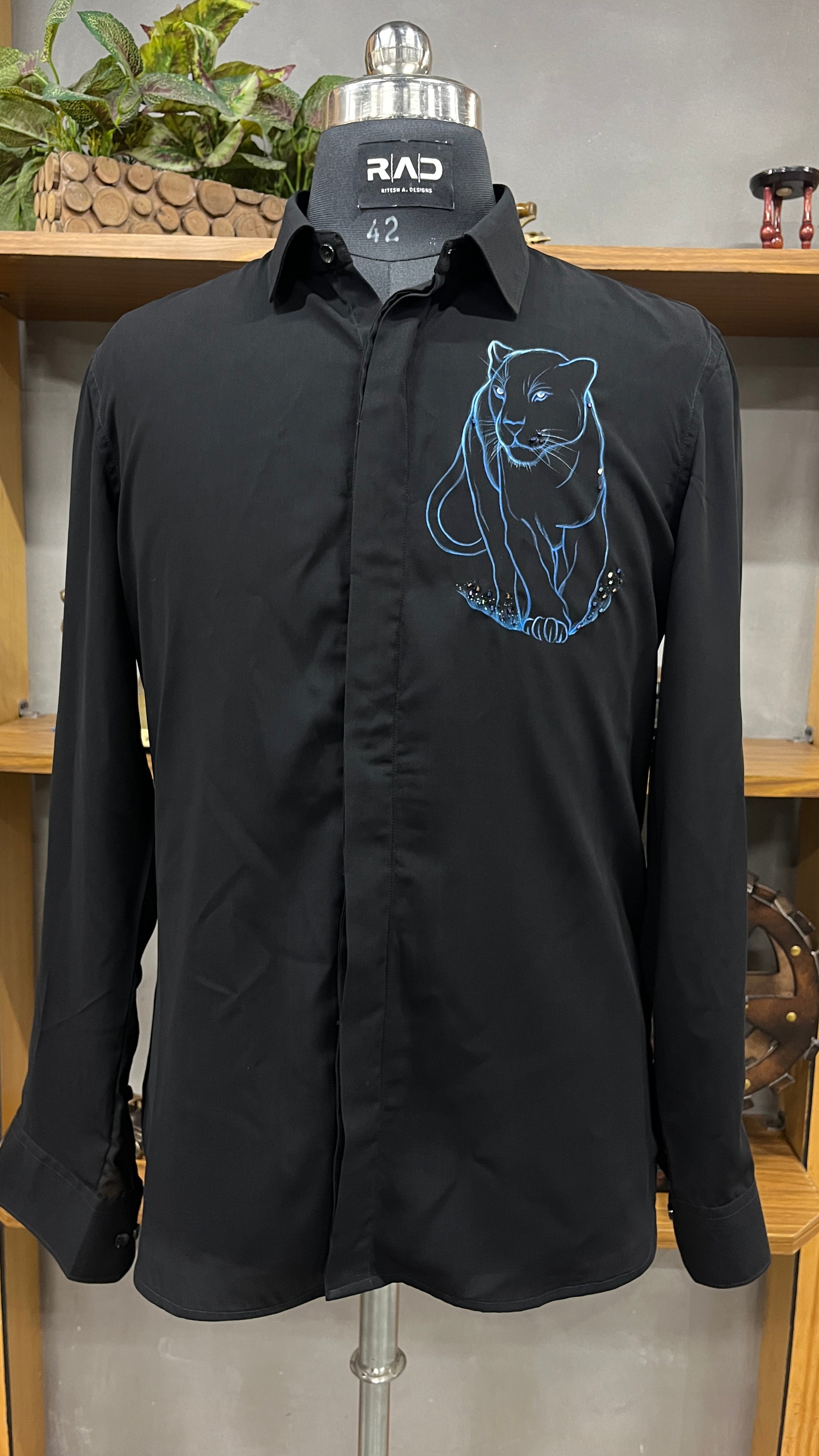 Panther Noir Shirt