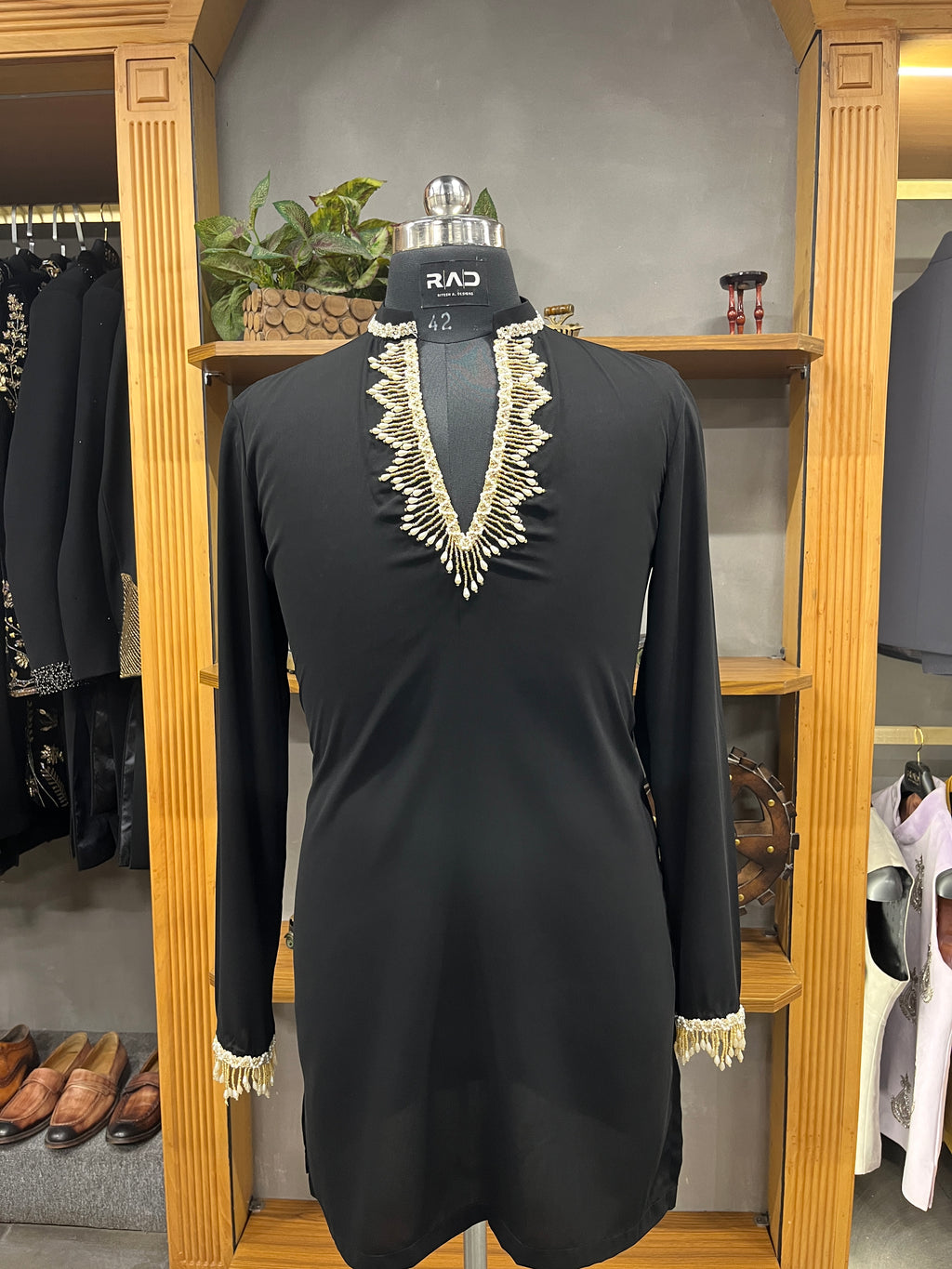 Noir Sultan Tassel Kurta Set