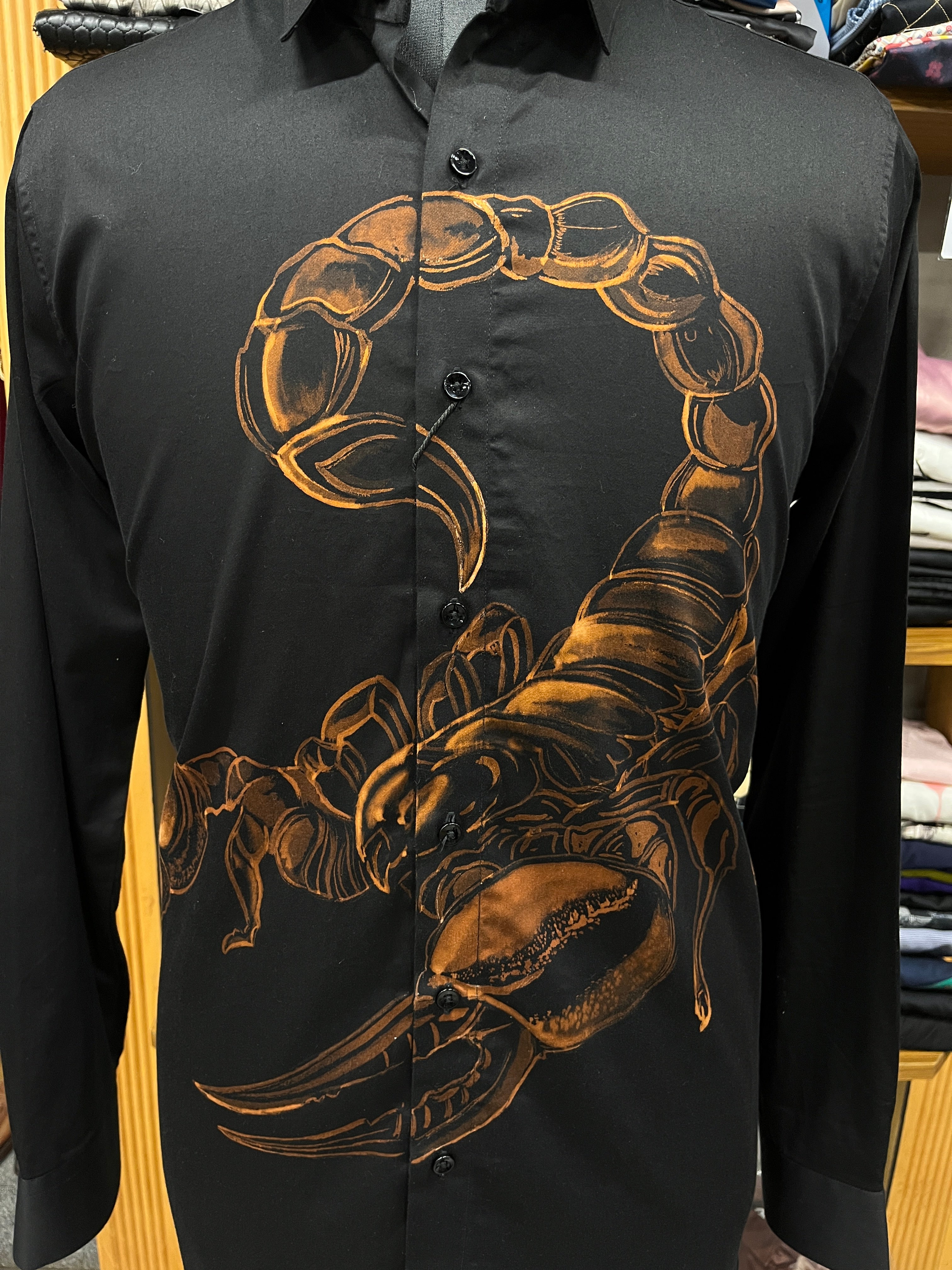 Scorpion Noir- Shirt