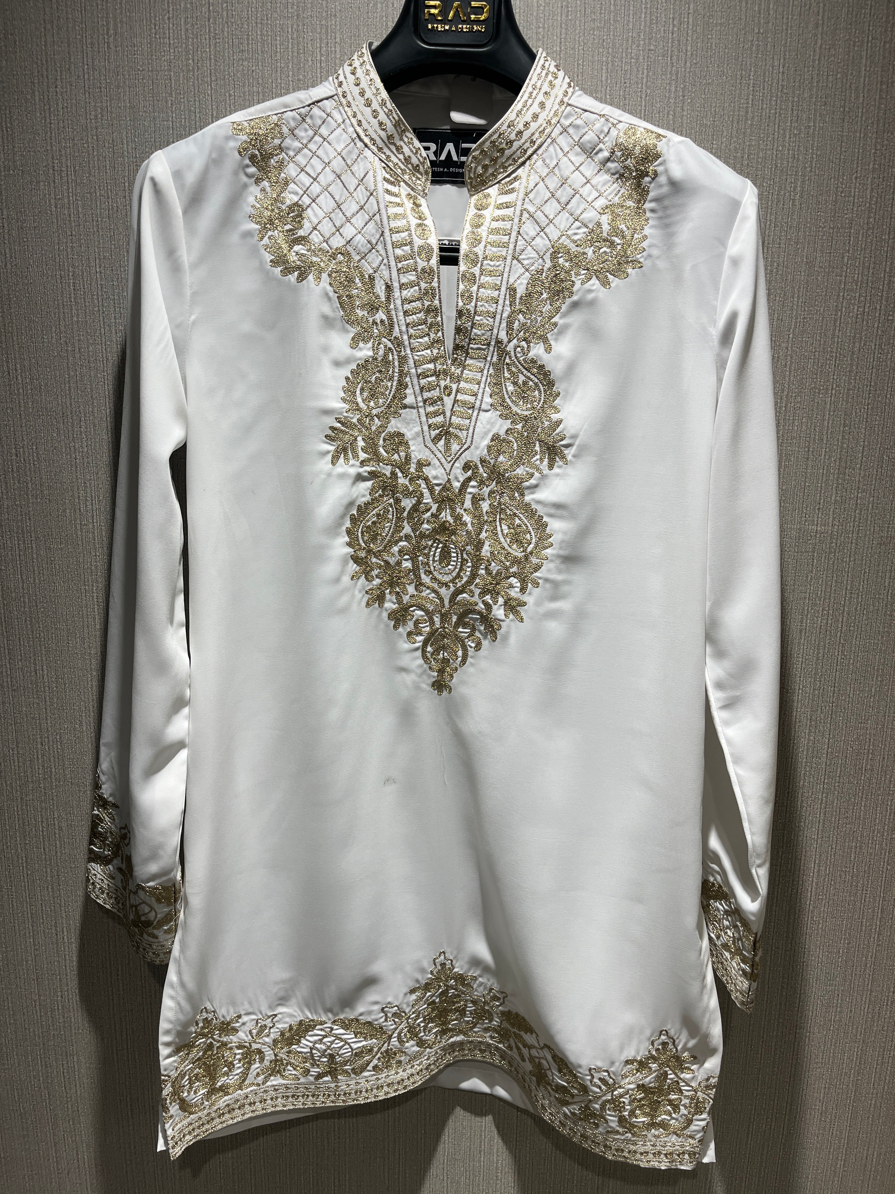 Mehfil Ivory Kurta
