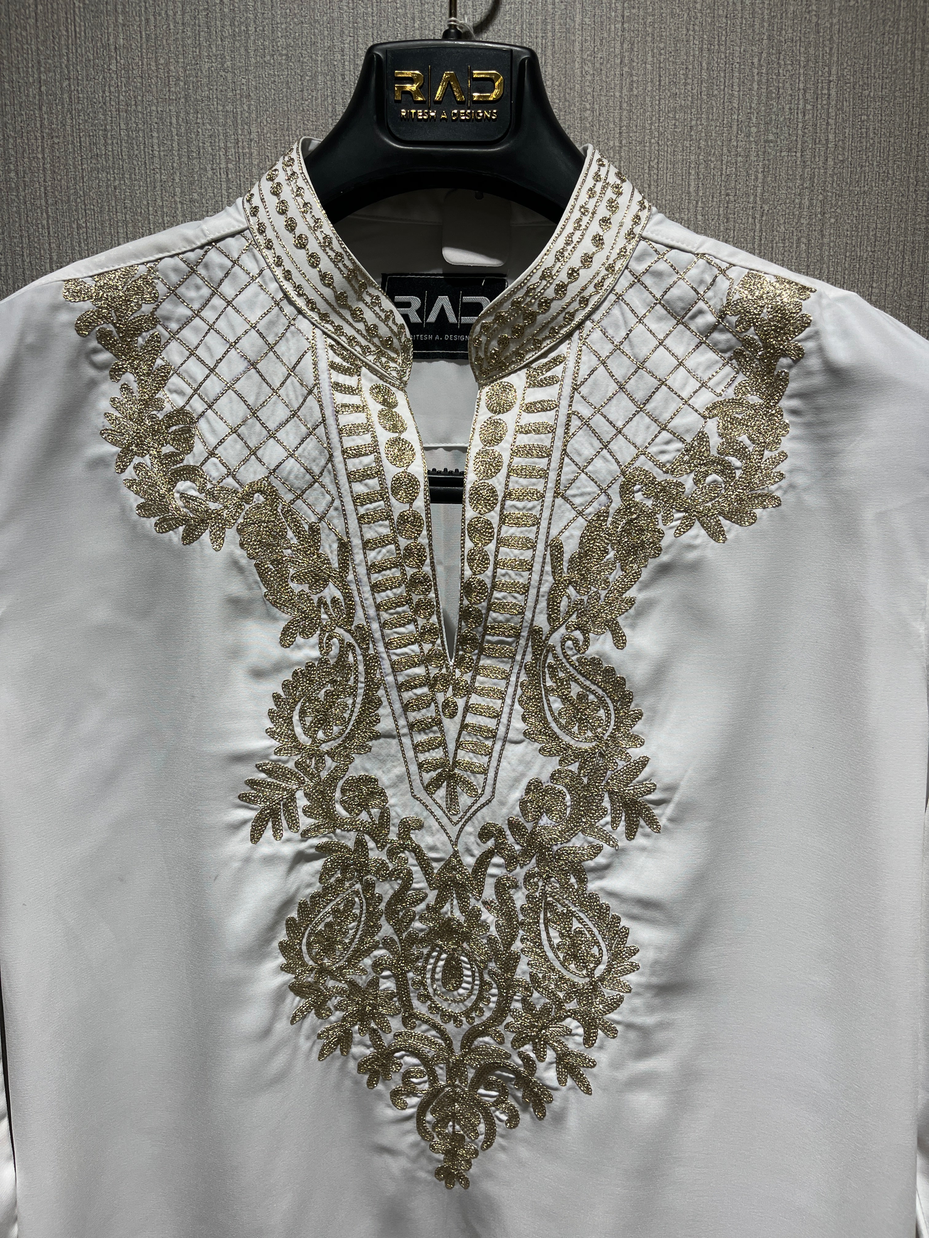 Mehfil Ivory Kurta