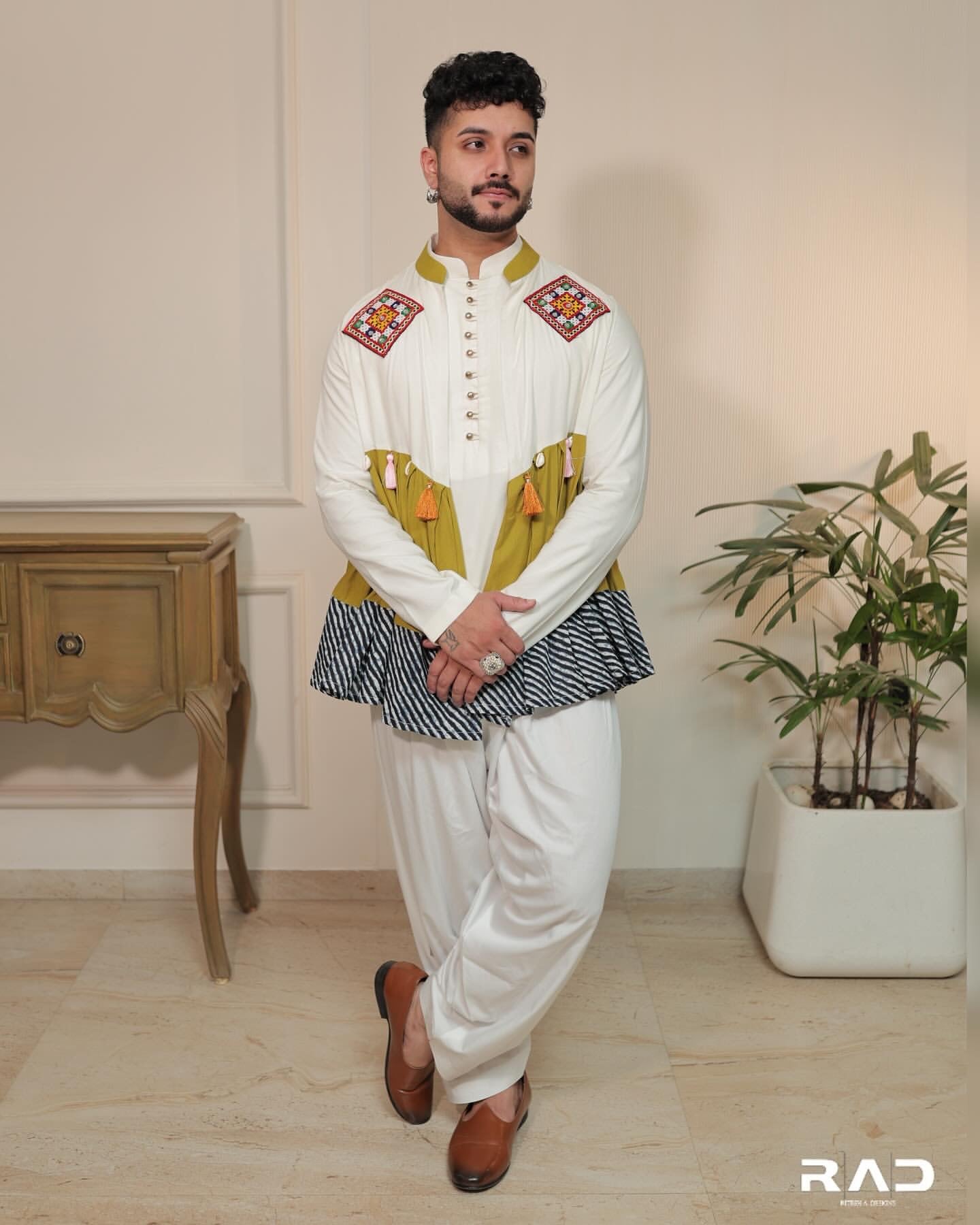 Ayansh Garba Green Kediya Jacket Set