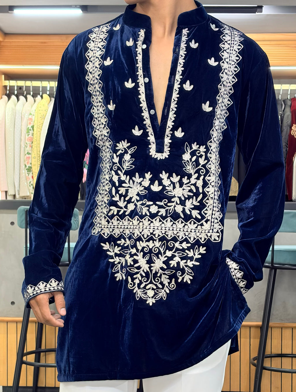 Neelam kurta