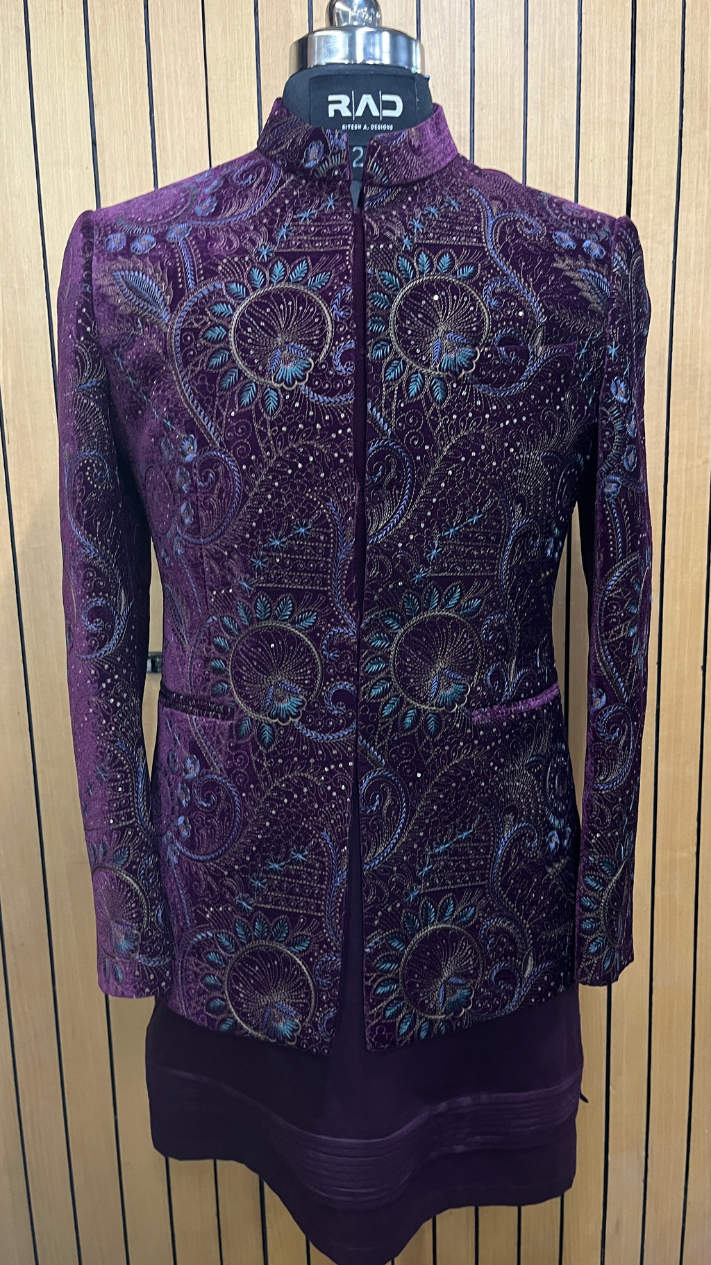 Maroon Majesty Ethnic Set