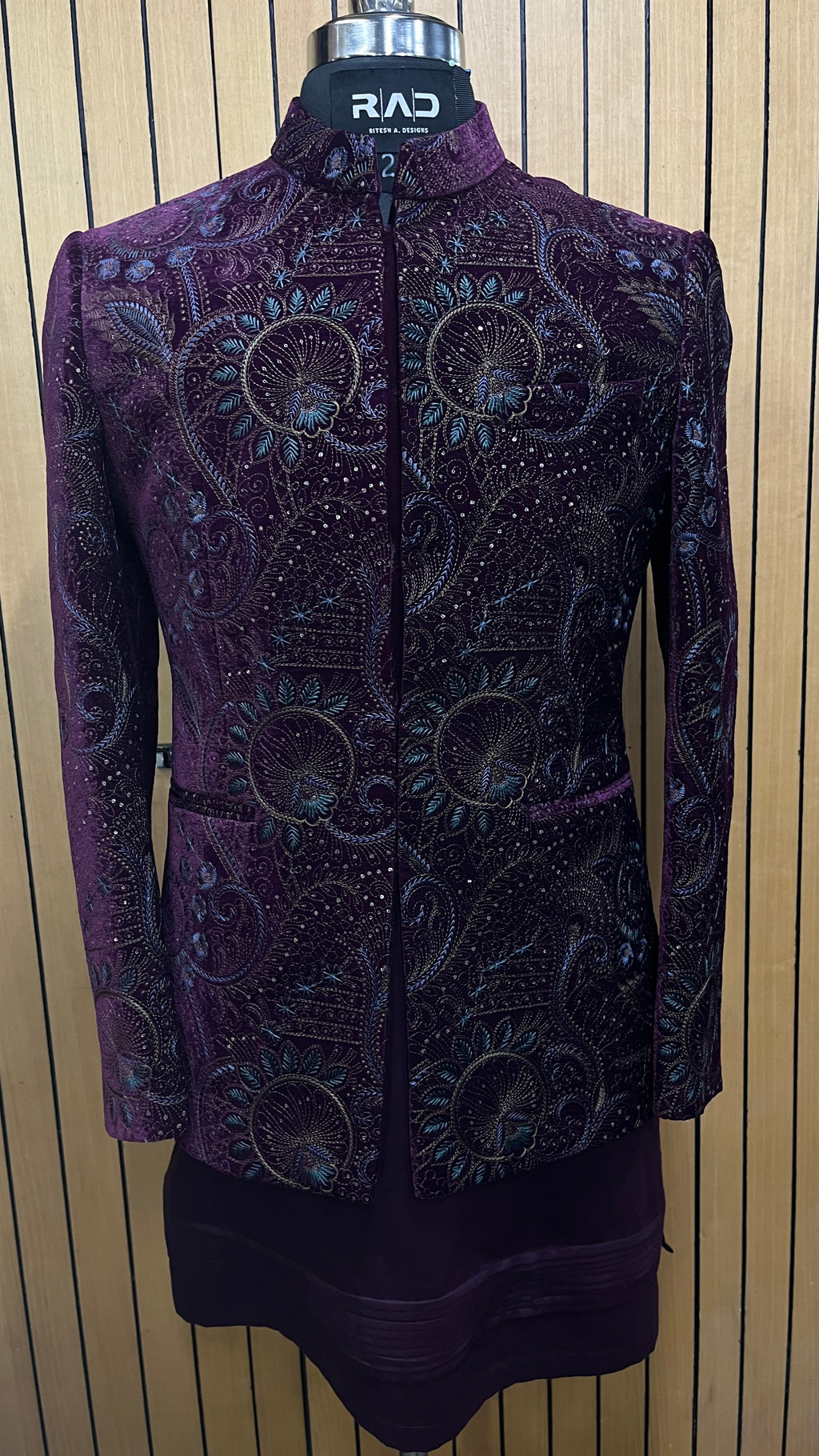Maroon Majesty Ethnic Set