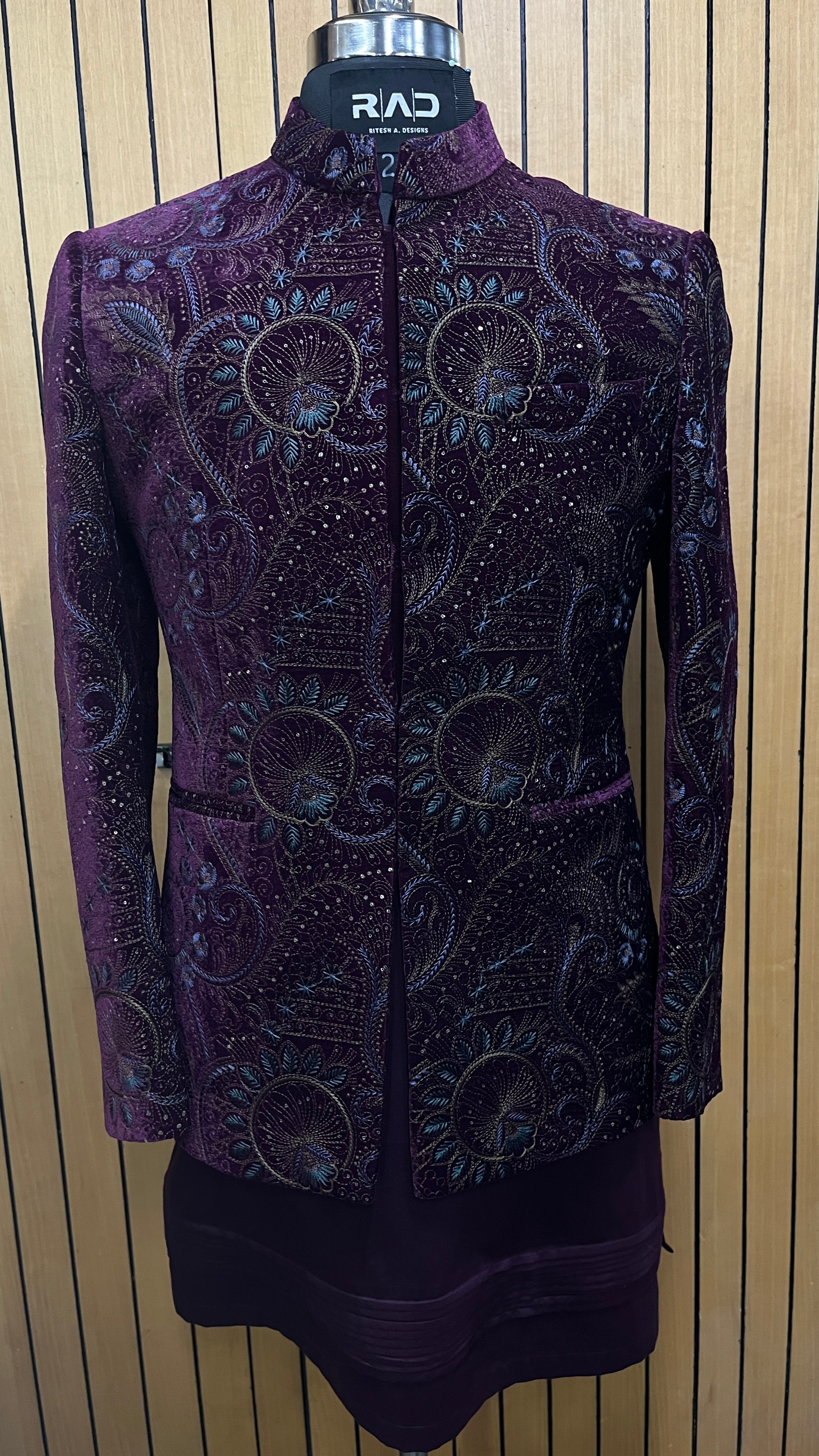 Maroon Majesty Ethnic Set