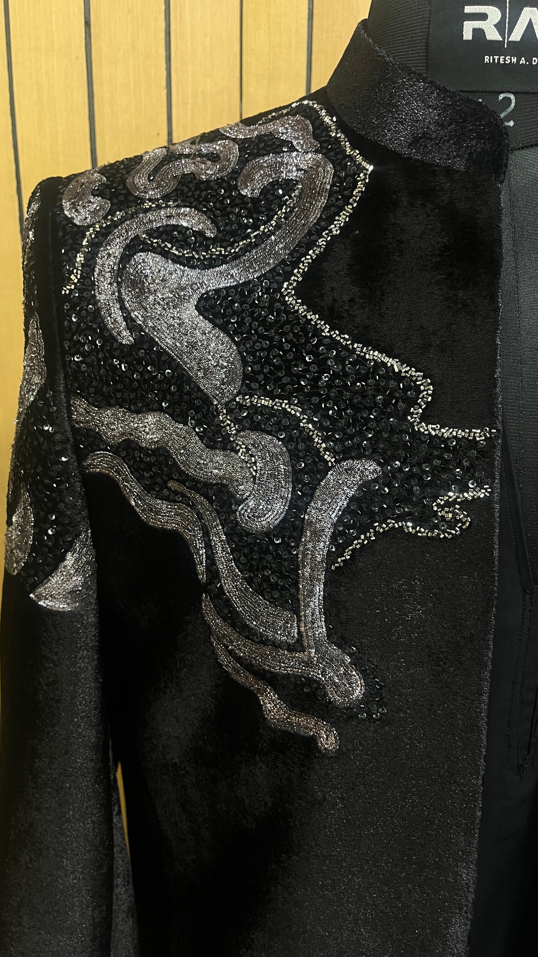 Obsidian Crown Shrug Set