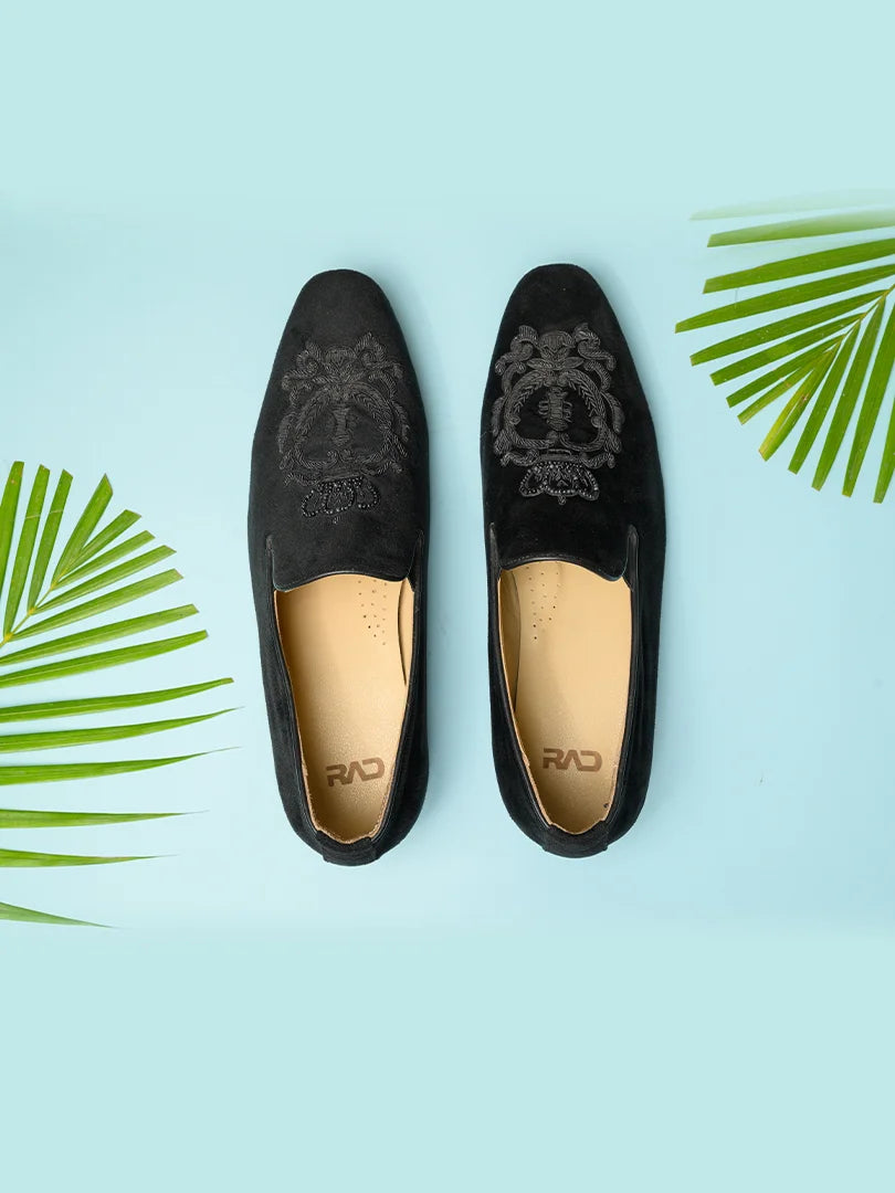 Black Embroiderd Loafer