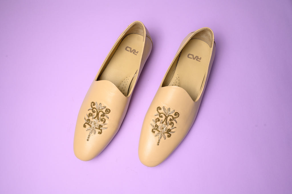 Cream Embroidered Nagda