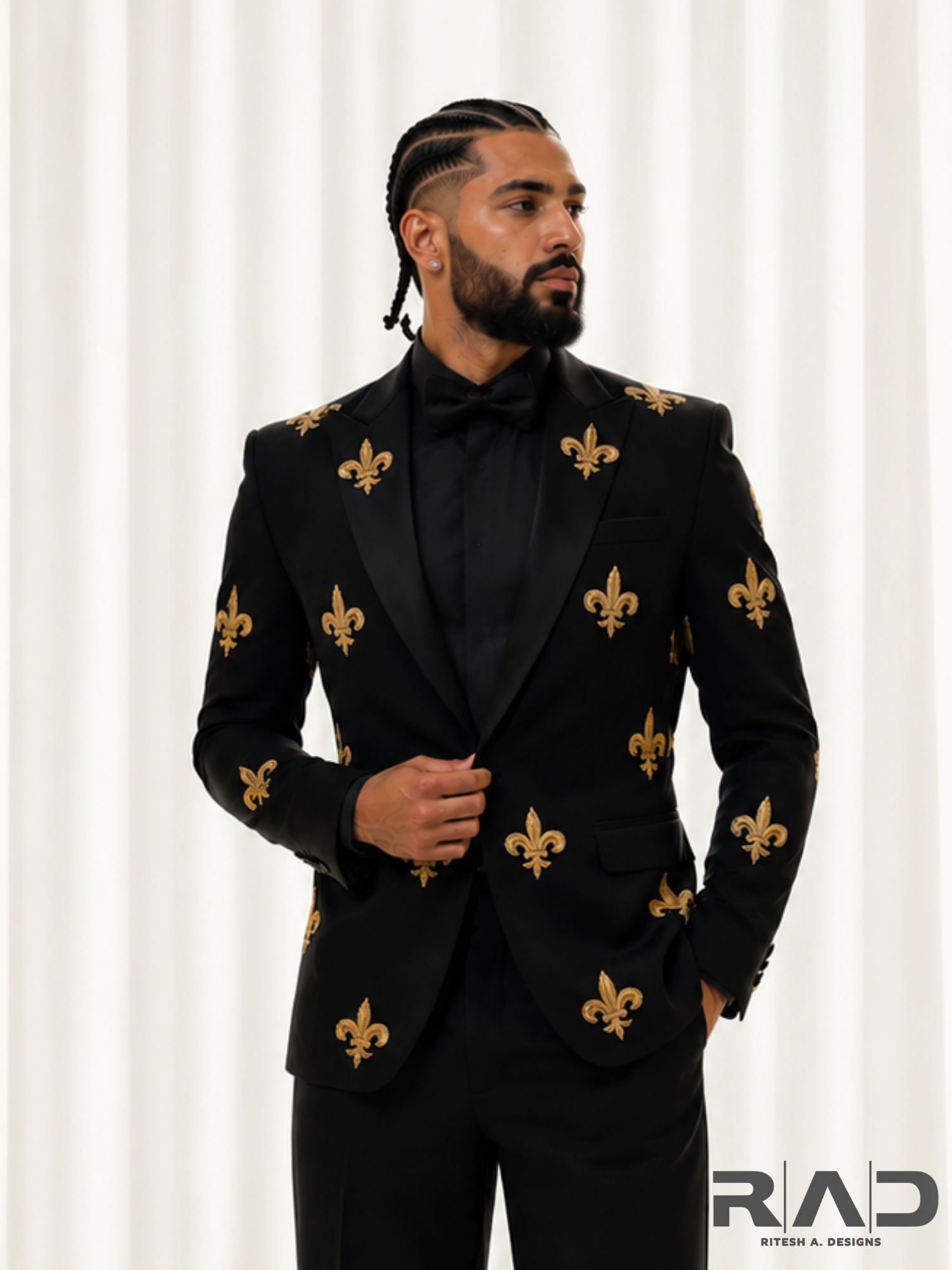 Icon Tuxedo
