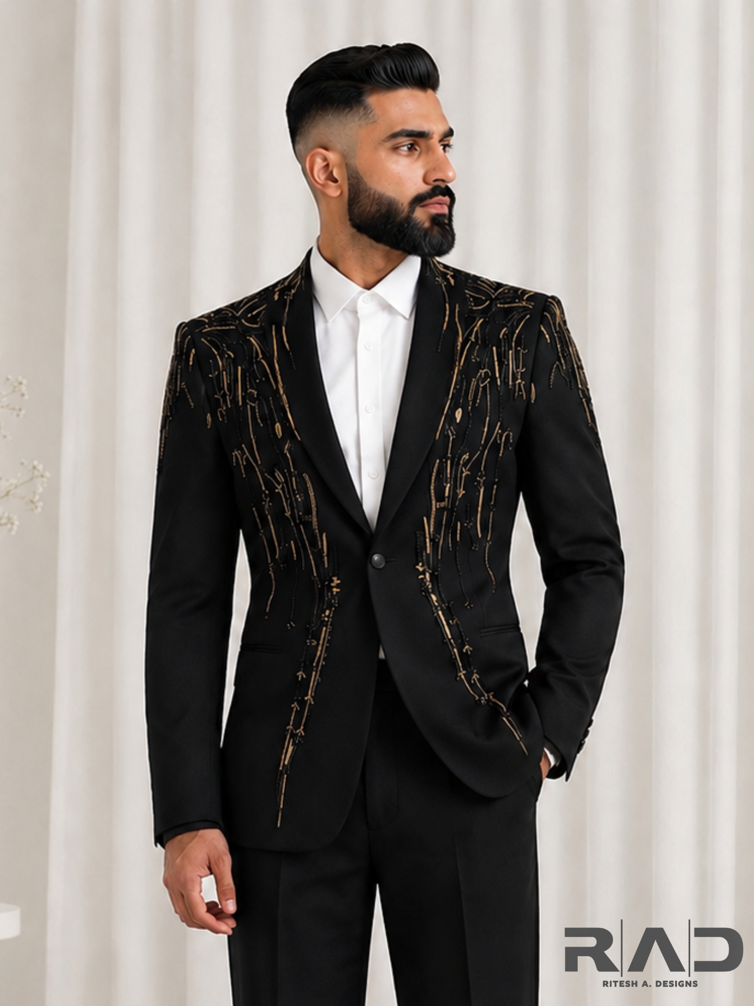 Noir Prestige Tuxedo