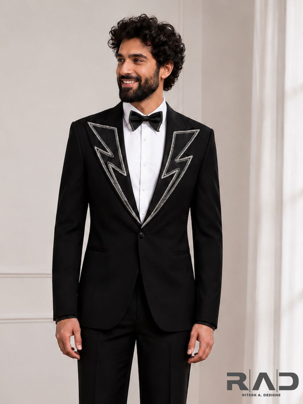 Volt Noir Tuxedo