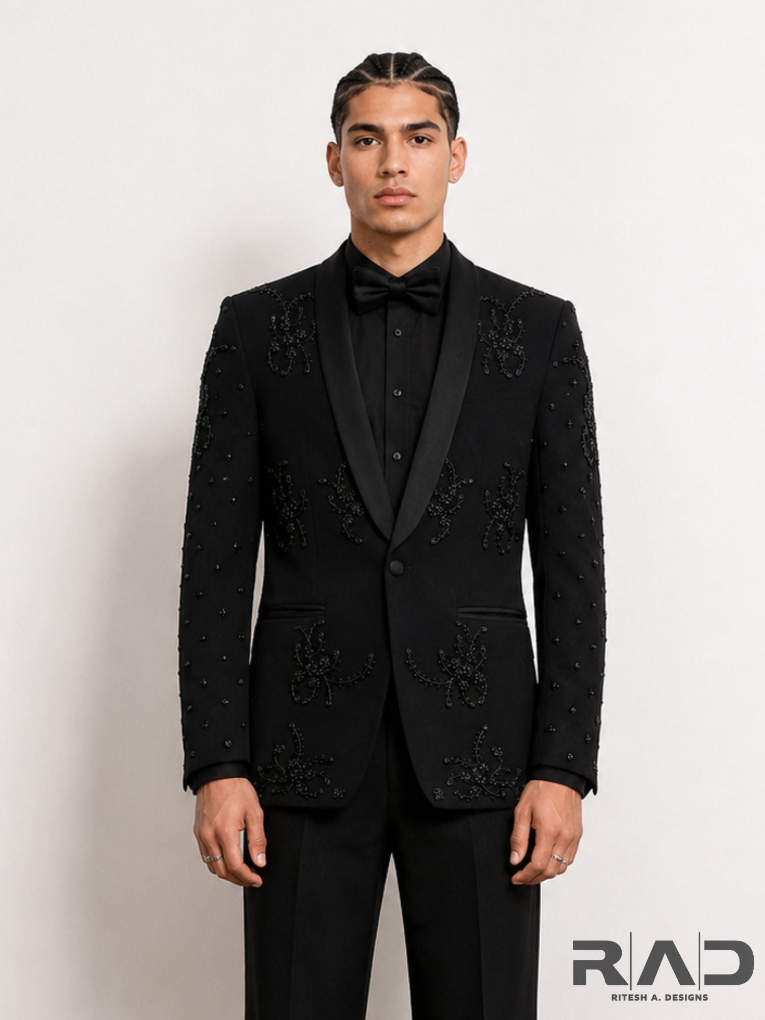 Shadow Vine Tuxedo