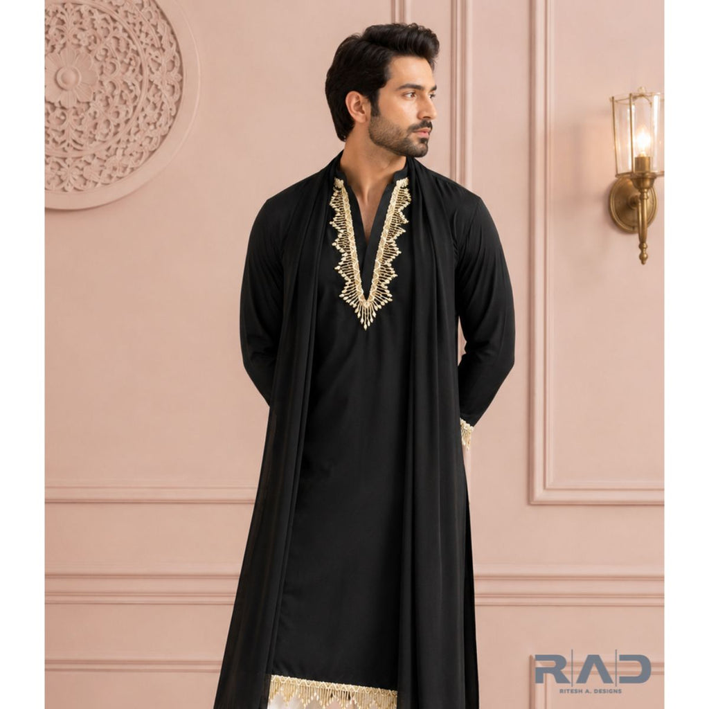 Noir Sultan Tassel Kurta Set
