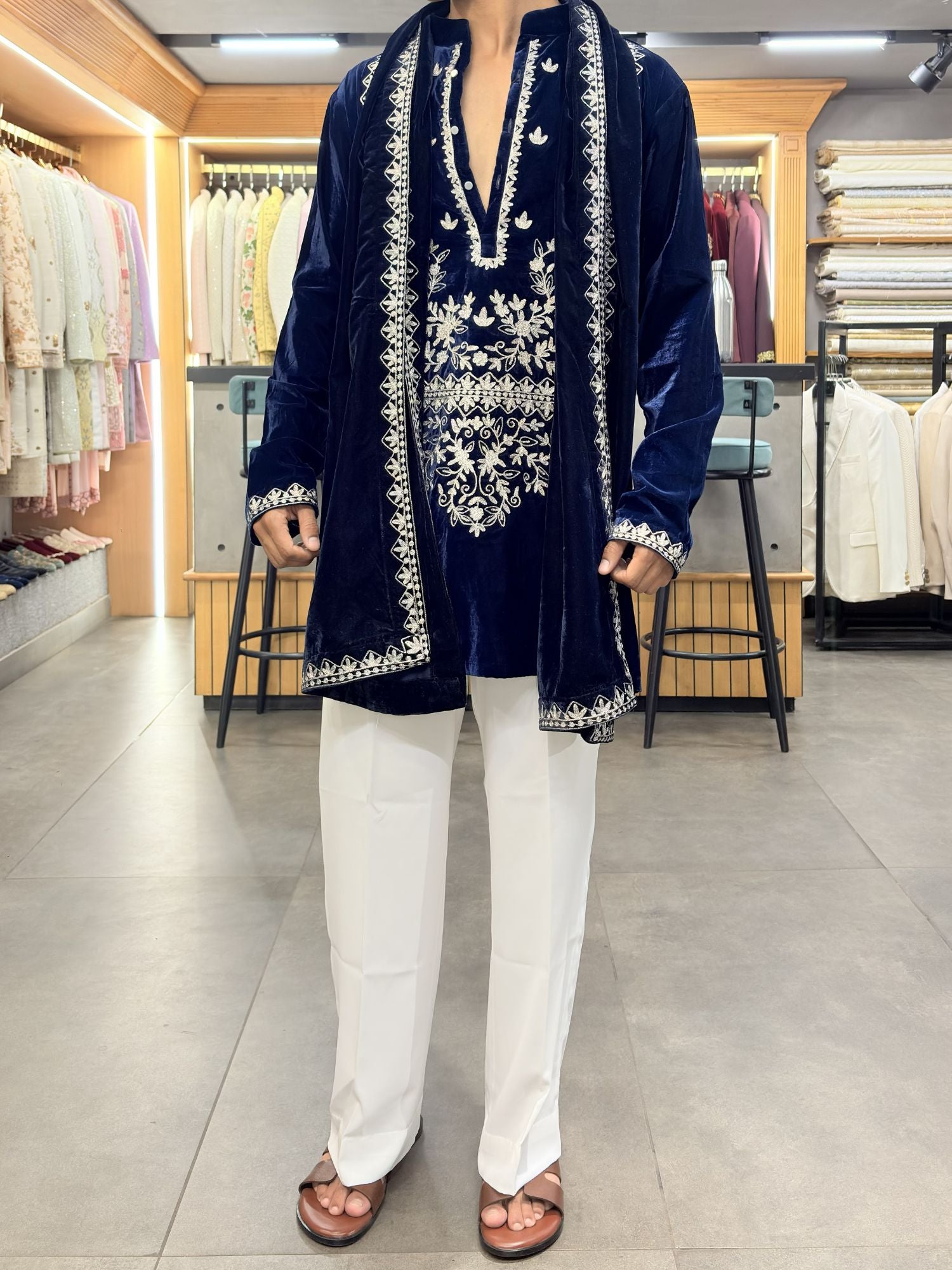 Neelam kurta