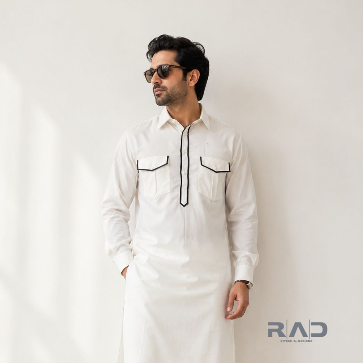 Raj Minimal Kurta Set