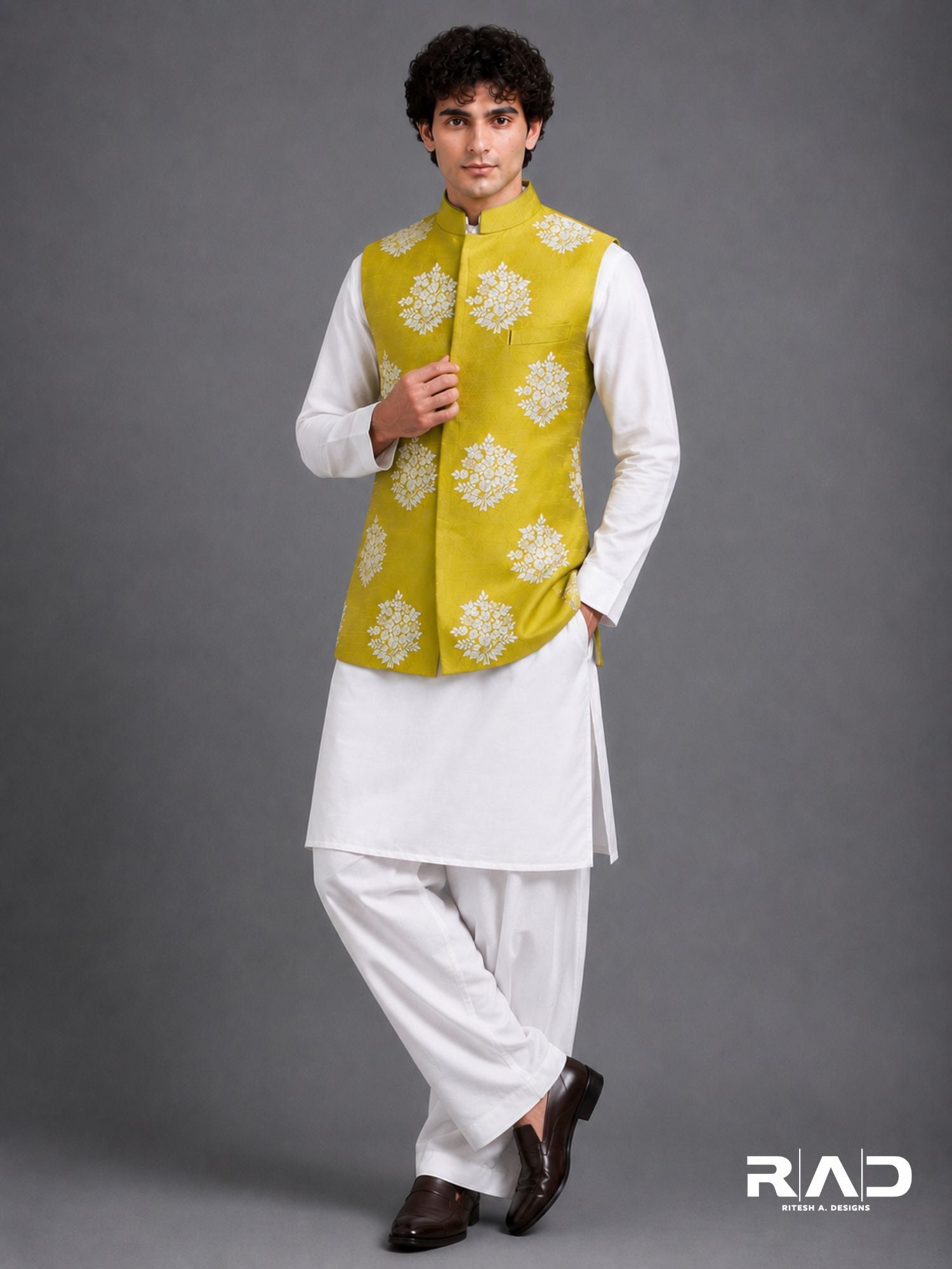 Mehfil Bloom Bundy Set