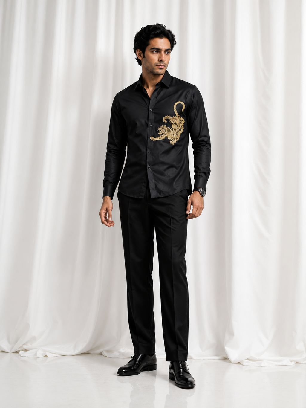 Black Roar Shirt